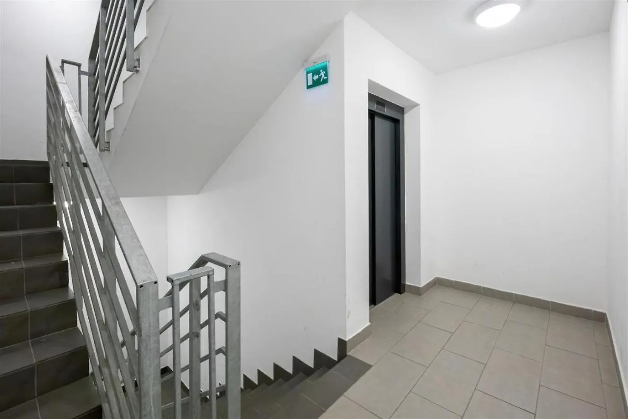 בודפשט Leonardo Ground Apartment